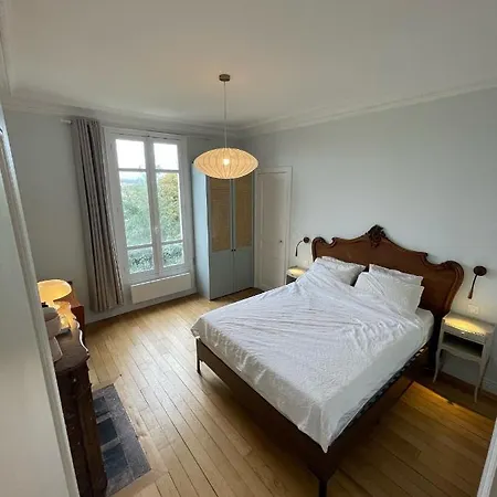Grand Haussmannien A 12 Min De Paris - Chic Spacious Classic Parisian *