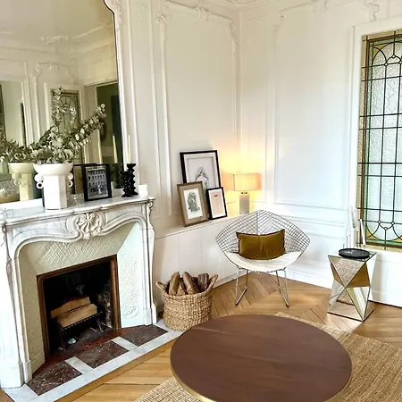 Grand Haussmannien A 12 Min De Paris - Chic Spacious Classic Parisian Apartment *